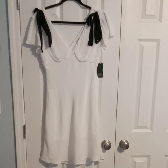 Wild Fable White Mini Dress - Picture 2 of 8